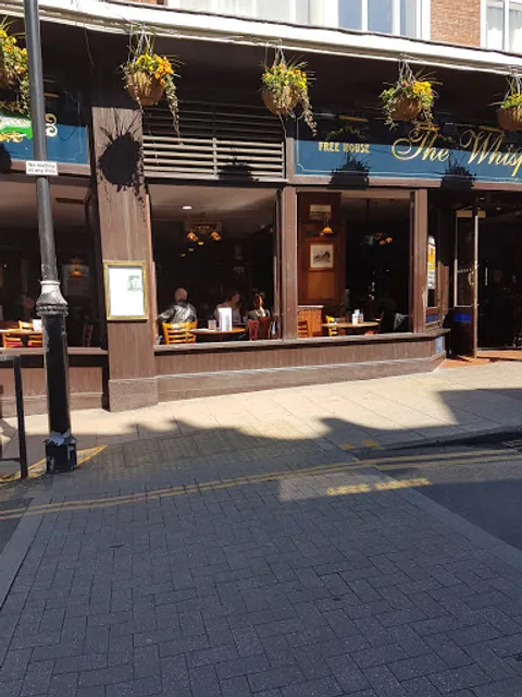 The Whispering Moon - JD Wetherspoon