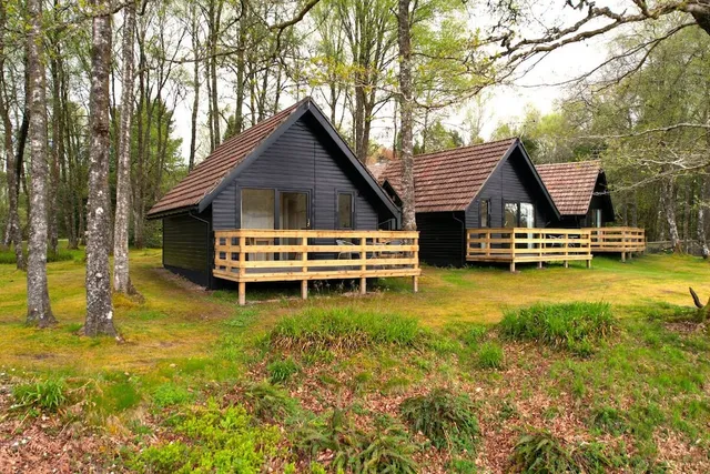 Burnbank Lodges