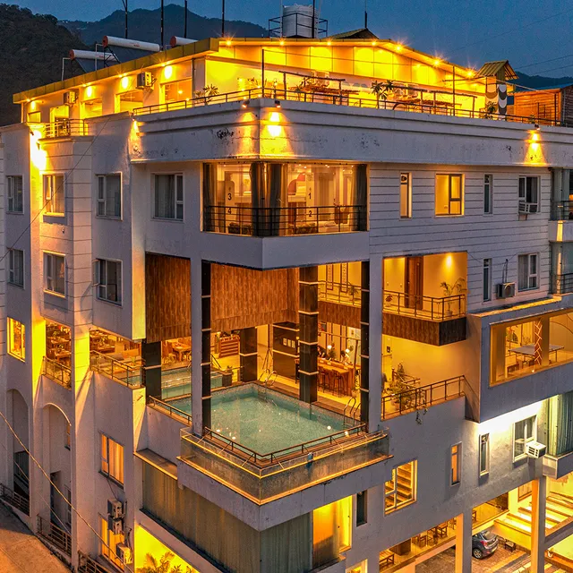 Moustache Rishikesh Luxuria