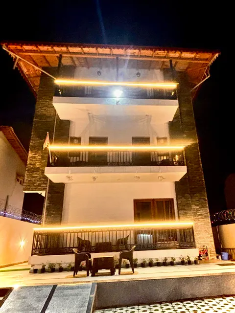 HILLS CROWN Key Shree Bhawan