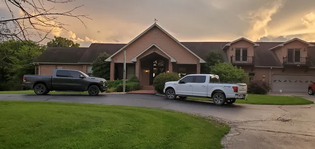 Heartland Lodge Sunset Valley Lodge