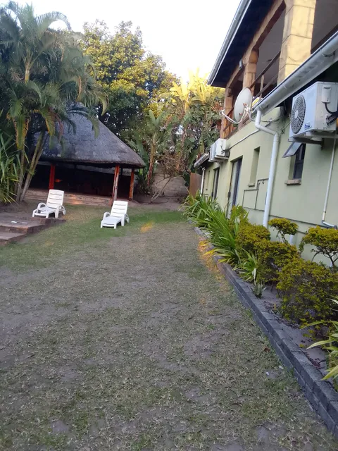 Sodwana Road Holiday Lodge