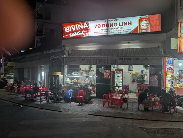 79 Dung Linh - BBQ Duck