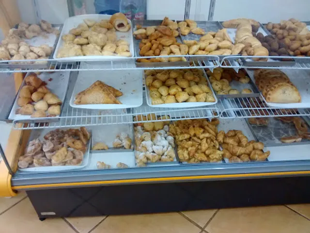 Padaria e Confeitaria A Favorita