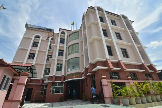 Shwe Pe Ti Hotel
