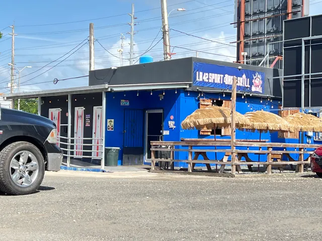 La 42 Food Truck Park