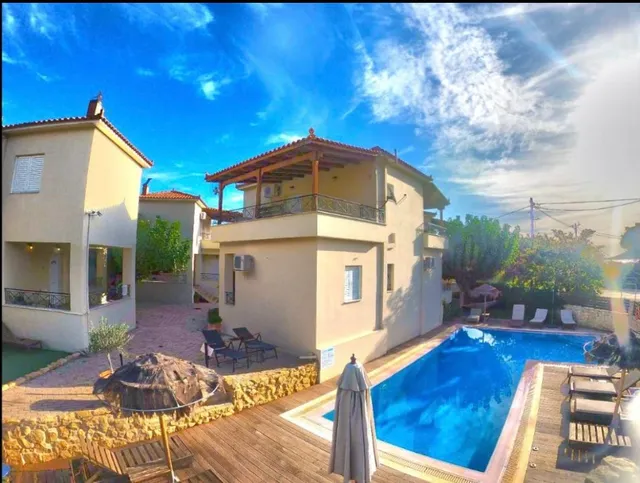 Miramar Complex Korfos