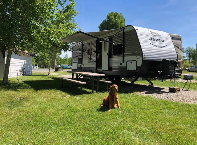 Bernie and Sharon's Riverfront RV Park