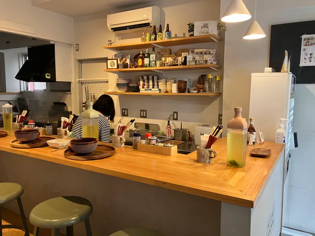 お出汁と麺 とある