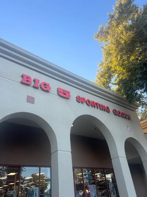 Big 5 Sporting Goods