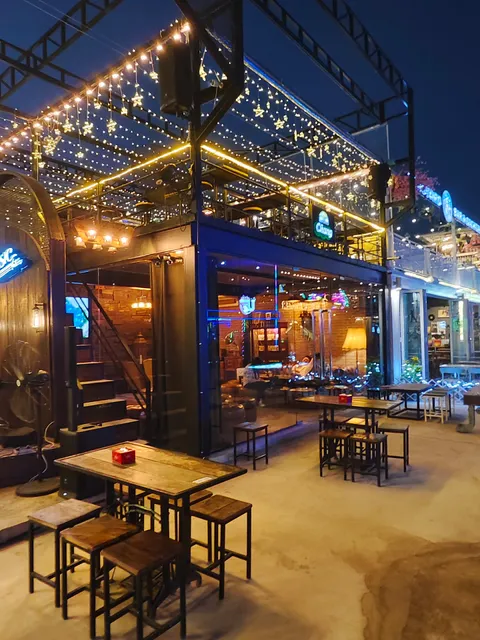 THE CLASSIC RATCHADA