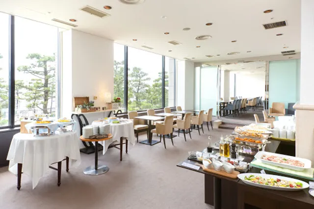 CAFE AZUR（カフェ アジュール）