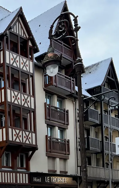 Le Trophée Shop Spa Hotel Deauville