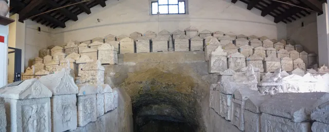 Ipogeo dei Volumni e Necropoli del Palazzone