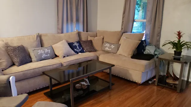 Unclaimed Freight Company