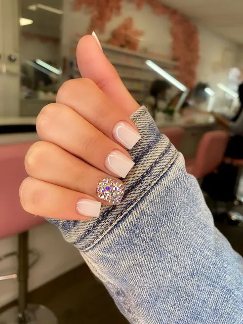 VENUS D&S BEAUTY SALON NAIL STUDIO