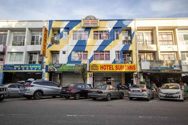 Sun Inns Hotel Permas