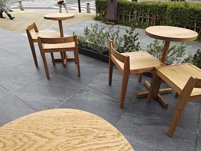 THE GOOD GOODIES EAST