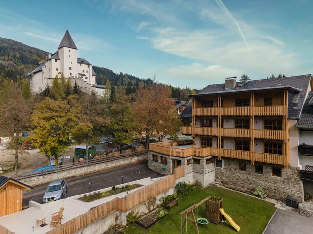 Burglodge Fischerkeusche