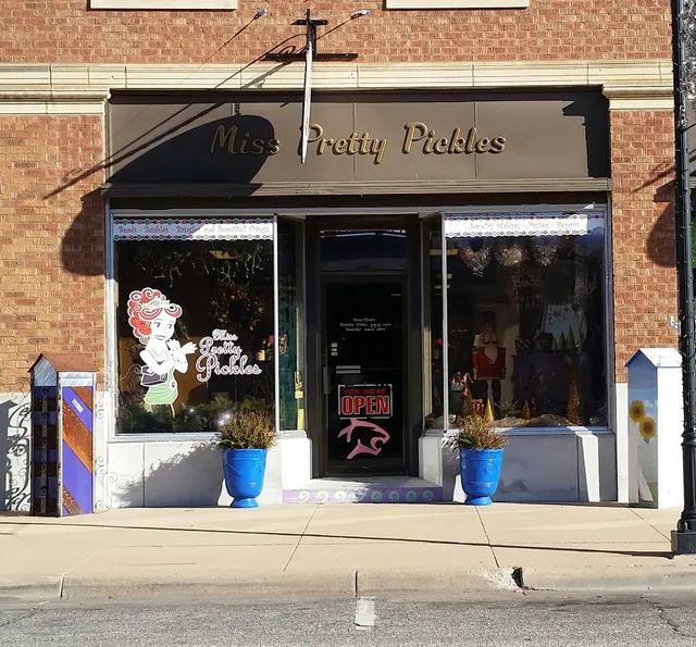 Miss Pretty Pickles