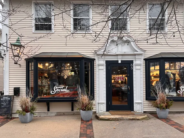 Gentlemen’s Social Outfitter x Supply