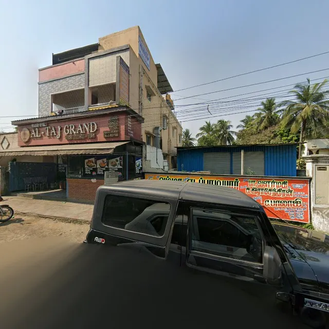 WHITES INN VANDALORE