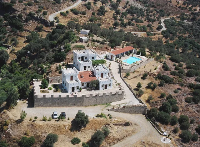 Kastro Villas