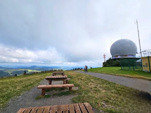 Höchster Punkt des Landkreises Fulda (950 m ü. NHN)
