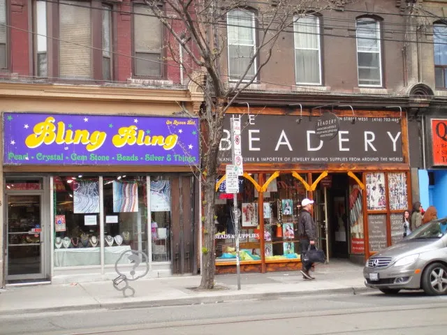 Bling Bling On Queen