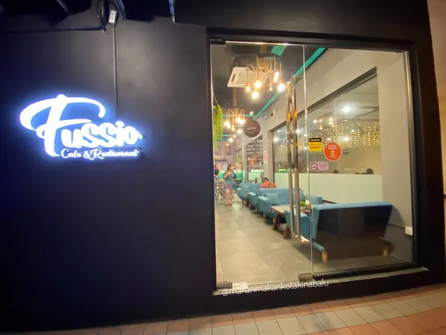 Fussio Cafe & Restaurant