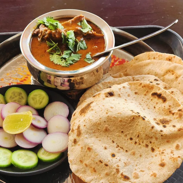 Kesariya Handi Veg and Nonveg restro