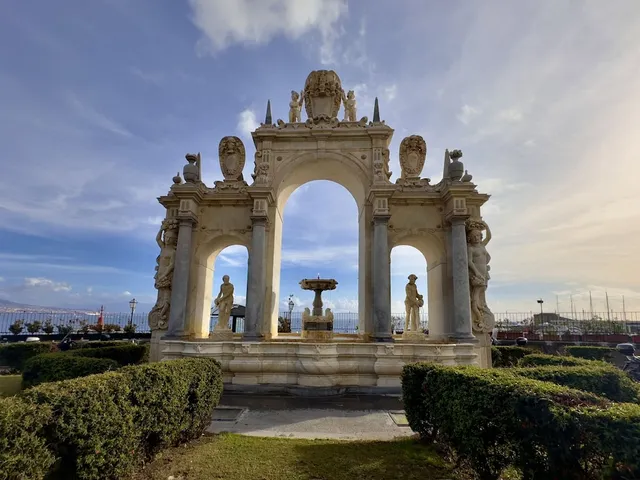 Palazzo Chiatamone Bed And Breakfast