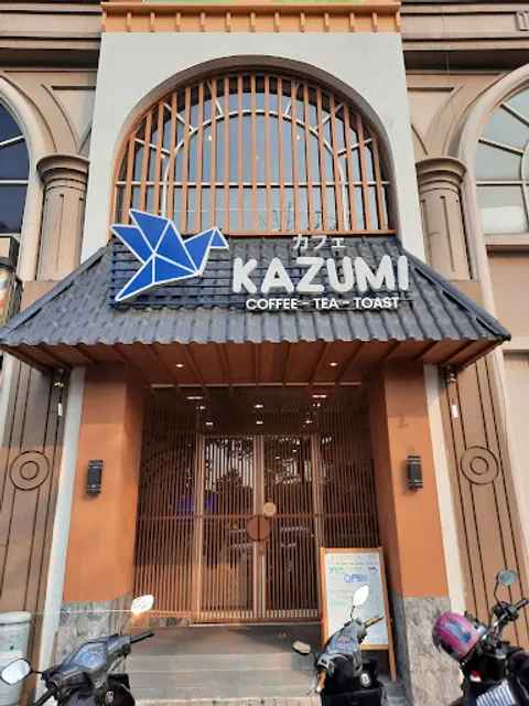 Kazumi Cafe