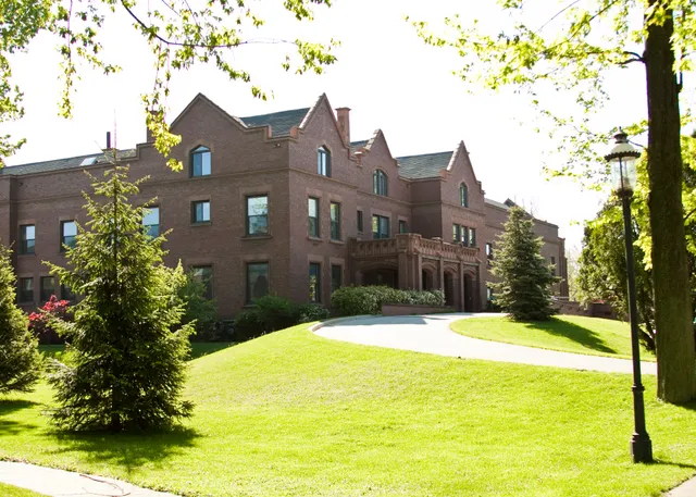 Hume Home of Muskegon