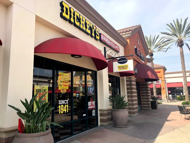 Dickey's Barbecue Pit