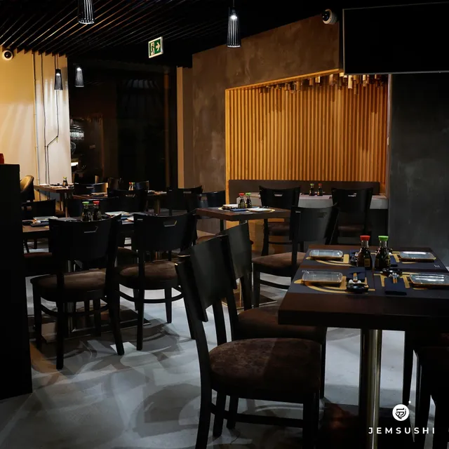 JEMSUSHI & RAMEN Poznań