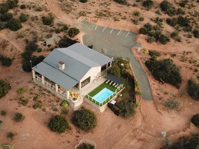 Zwartberg View Mountain Lodge