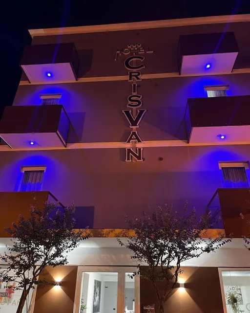 Hotel Crisvan