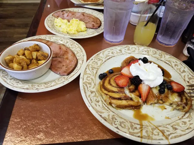 Another Broken Egg Cafe