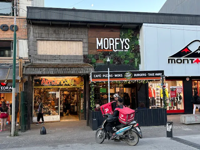 Morfys Mitre