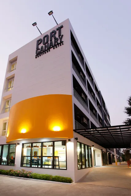 Port Canary Boutique Hotel