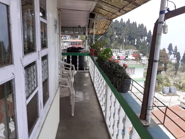 Hotel Lava View Point