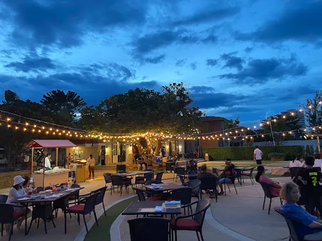 Rak Talay Hua Hin Restaurant & Bar