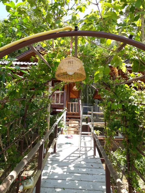 "Ban Suan Nai Fun" - "Homestay"!