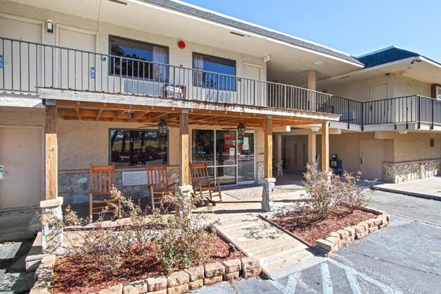 FairBridge Inn & Suites Richmond Hill