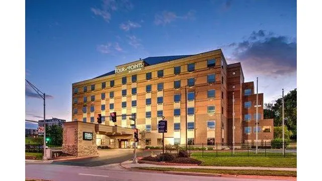 Four Points by Sheraton Omaha Midtown
