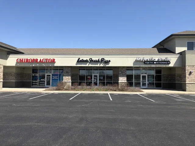 Eaton’s Fresh Pizza - Take & Bake West Bend