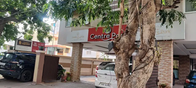 Centre park Service Apartment