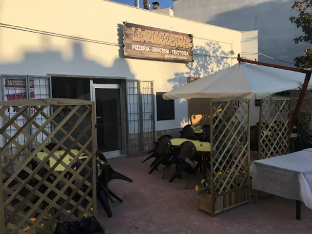La Piazzetta Pizzeria-Braceria