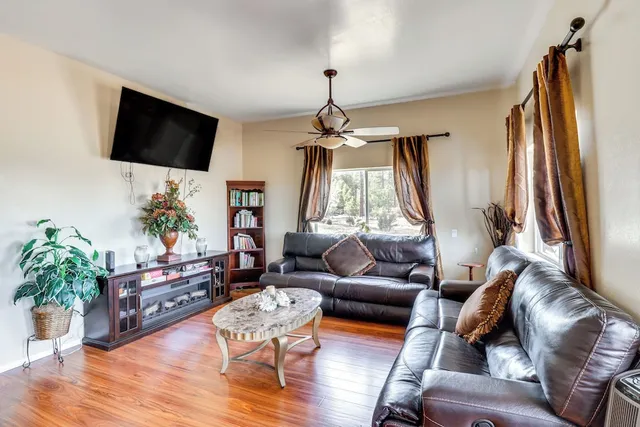 Peaceful Heber-overgaard Cabin w/ Deck & Grill!